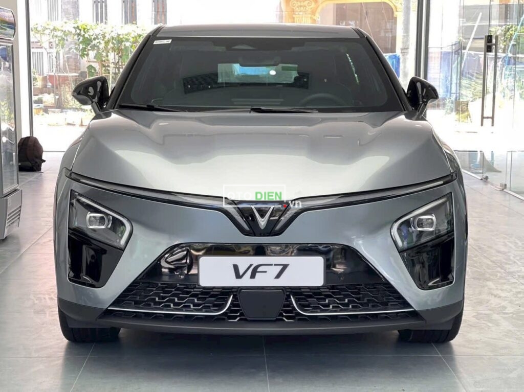 
													VinFast VF7 Plus 2025 lướt – 10 km full														
