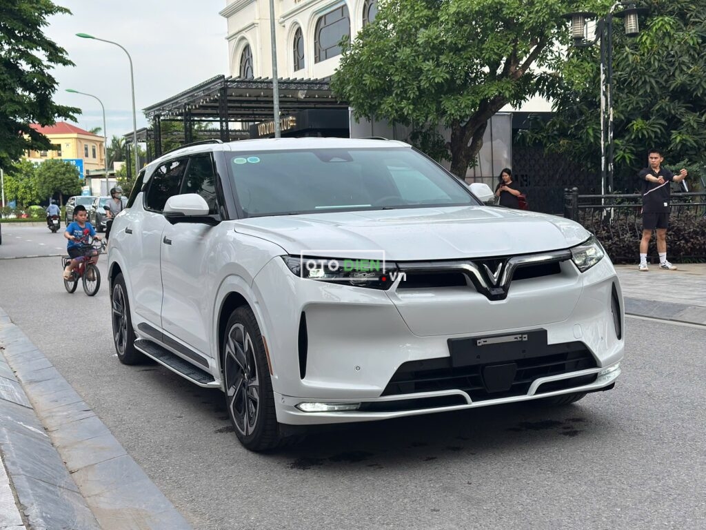 
												VinFast VF9 Plus 2024 lướt – 5000 km full												