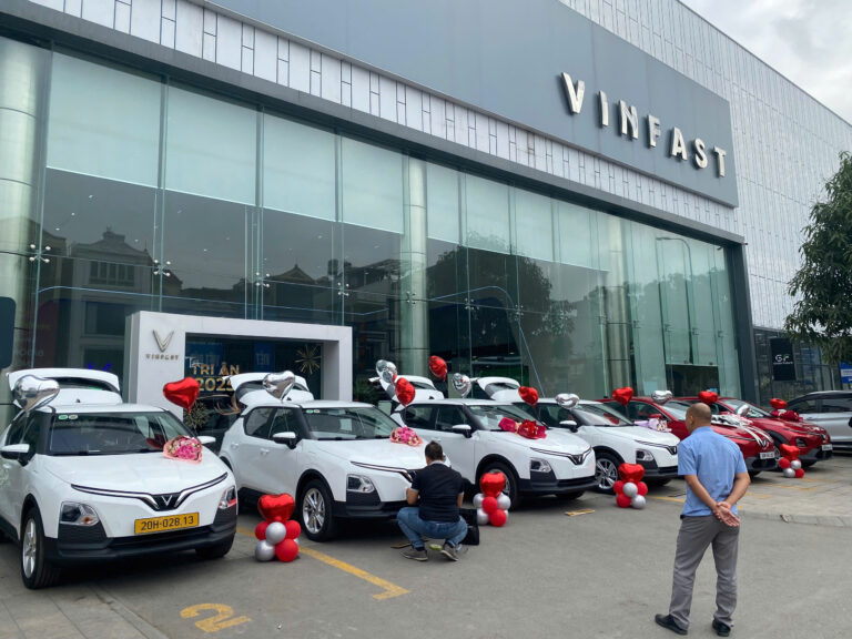 Dealer Banner
