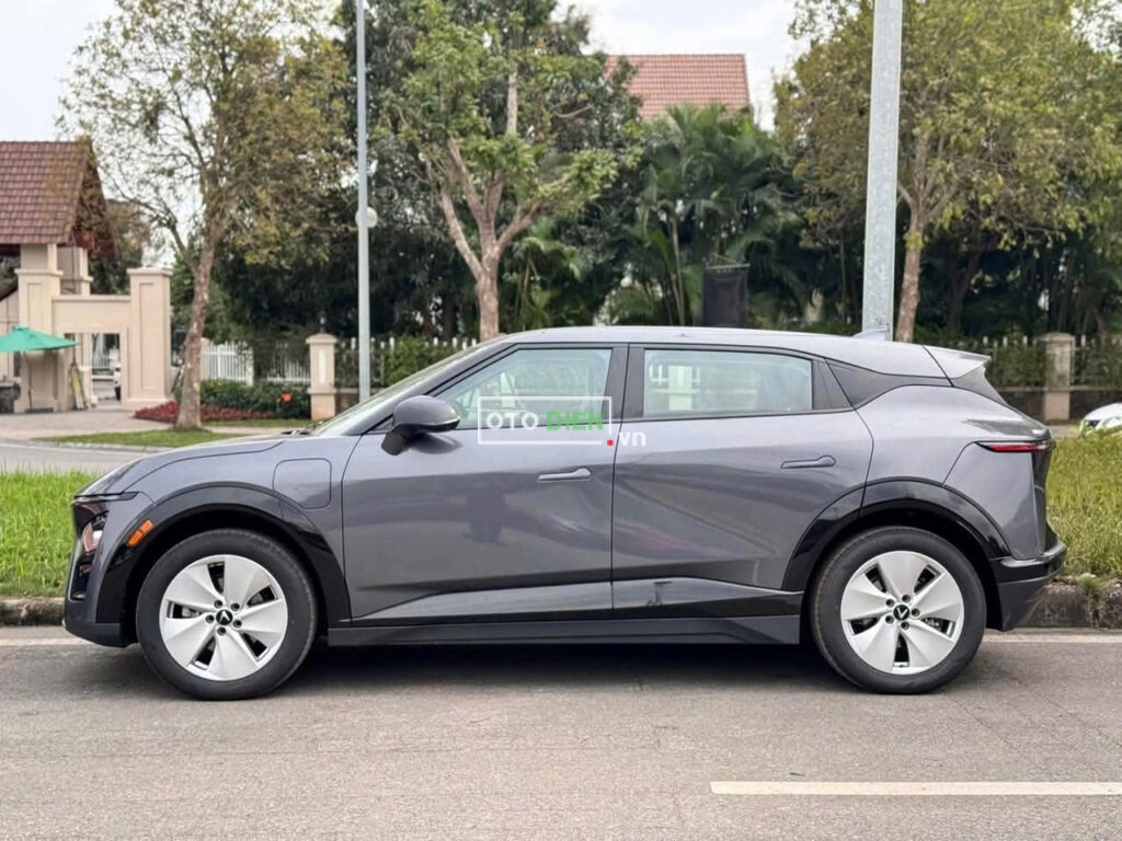 
													VinFast VF7 Eco 2025 mới 100% full														