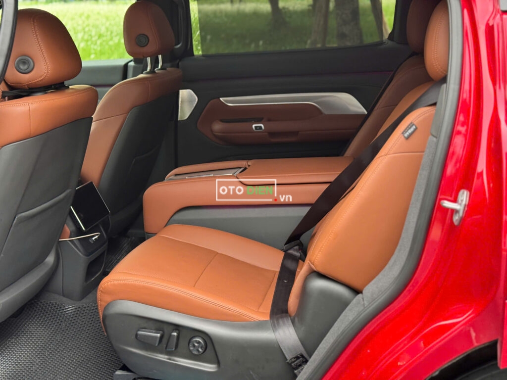 
													VinFast VF9 Plus 2023 thuê pin tp cũ – 29000 km full														