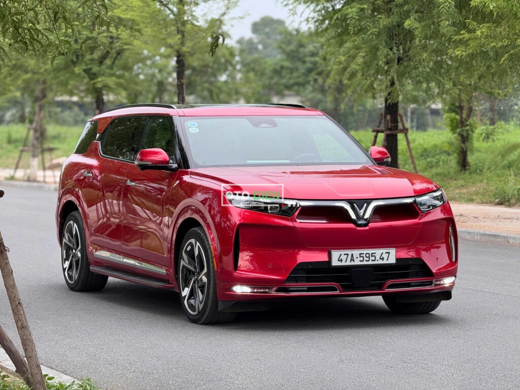 
													VinFast VF9 Plus 2023 thuê pin tp cũ – 29000 km full														