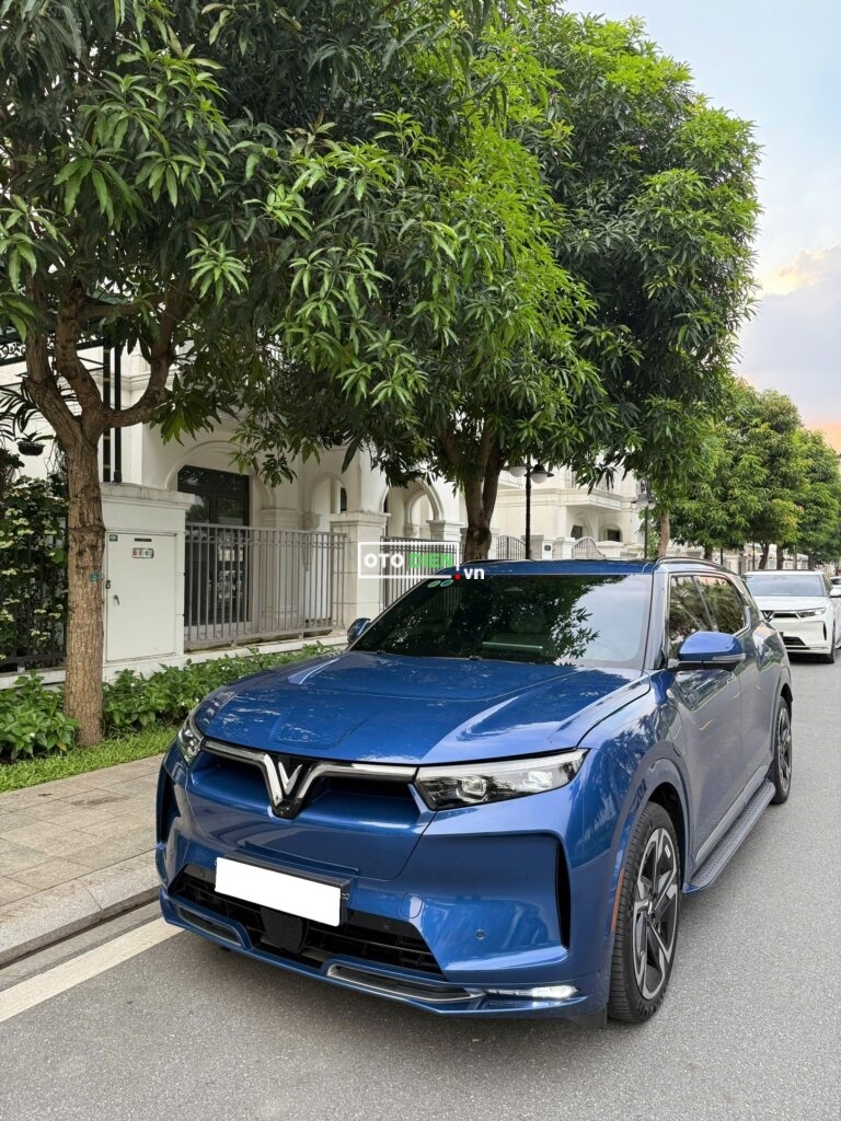 
													VinFast VF9 Plus 2023 mua pin SDI cũ – 17000 km full														