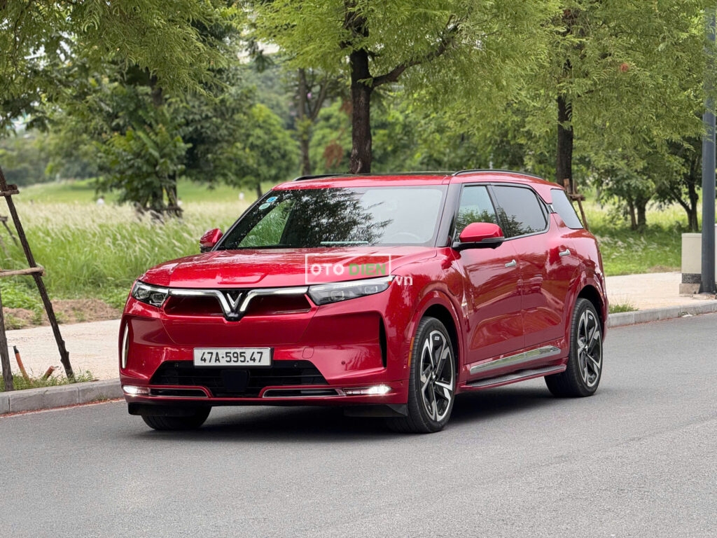 
													VinFast VF9 Plus 2023 thuê pin tp cũ – 29000 km full														