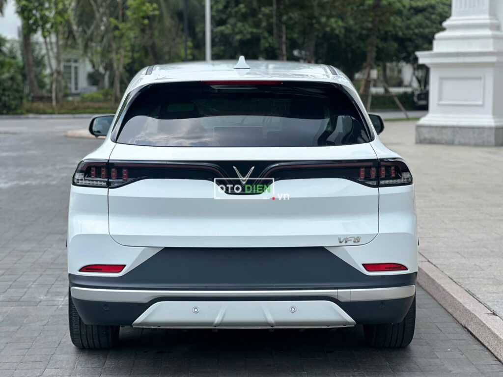 
													VinFast VF8 Eco 2024 mua pin CATL cũ – 19000 km full														