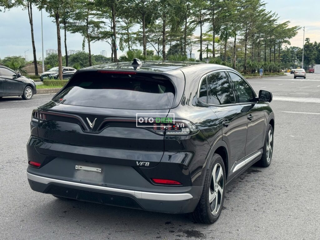 
													VinFast VF8 Eco 2023 cũ – 26000 km full														