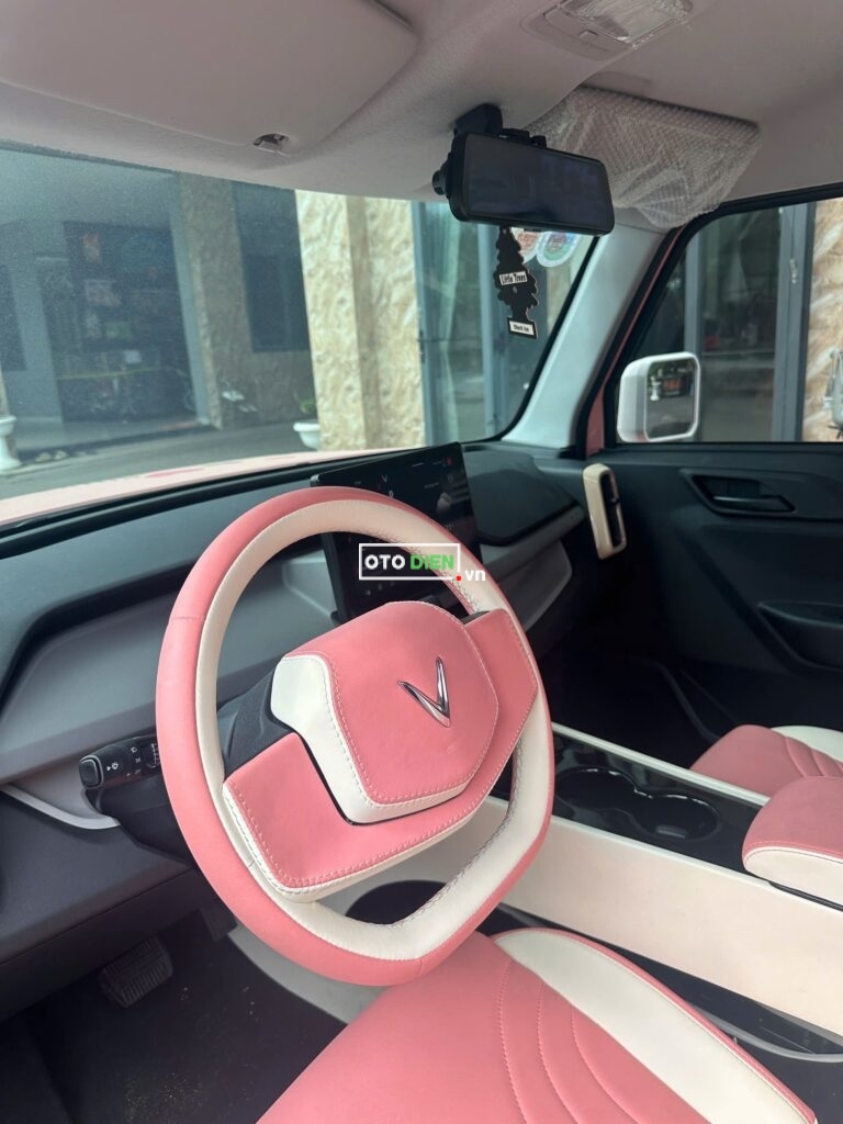 
													VF3 sx 2024 Thuê pin 900k/tháng, odo 3300 km full														