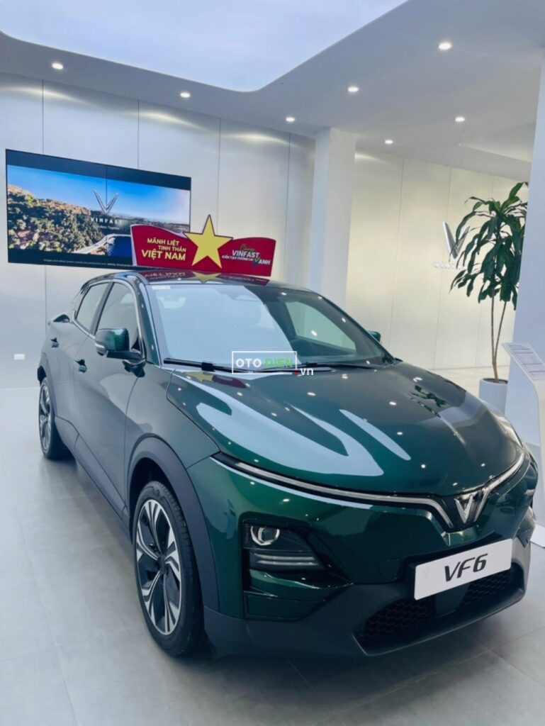 
													VinFast VF6 Plus 2025 mới full														