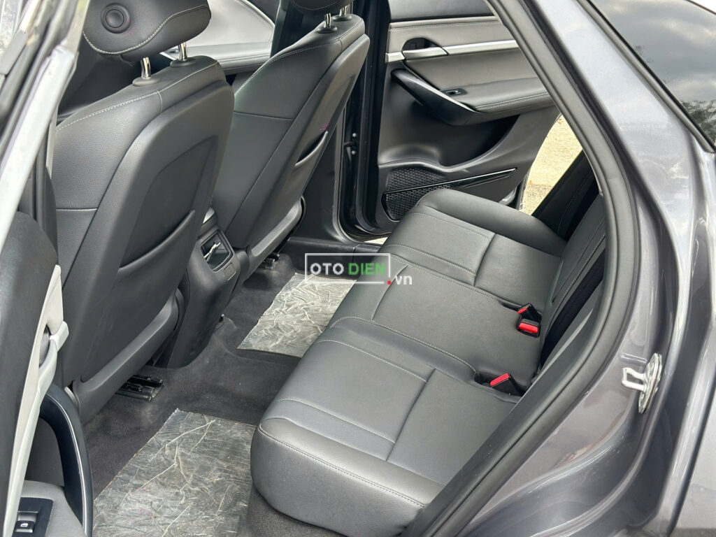
													VinFast VF6 Eco 2024 mua pin cũ – 29000 km full														