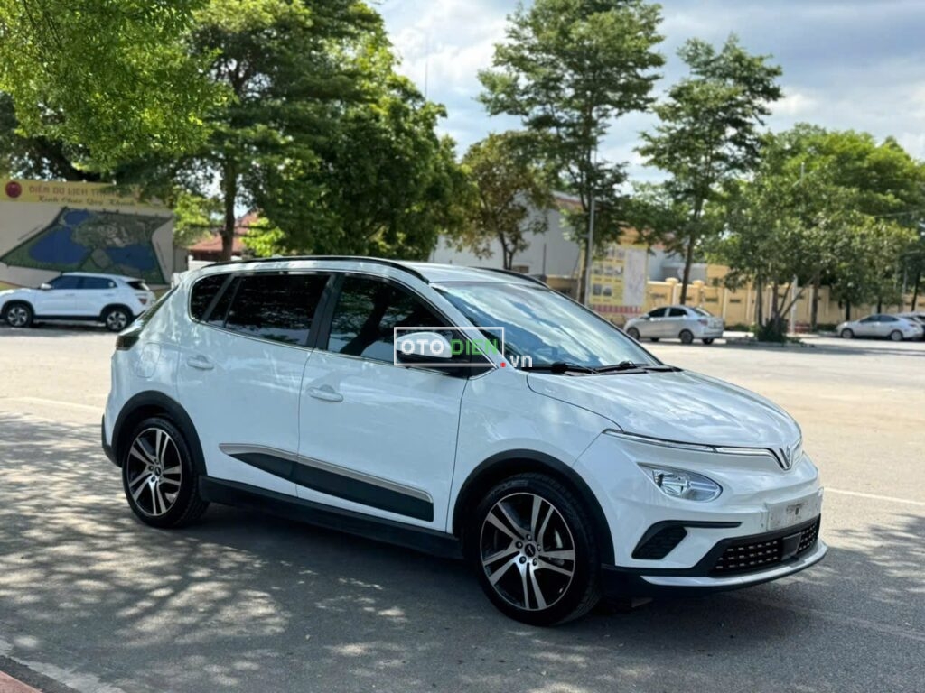 
													VinFast VF e34 2022 cũ – 28000 km full														