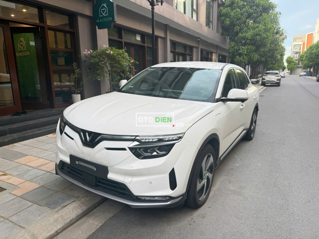 
												VINFAST VF8 ECO 2024 – SIÊU MỚI, SIÊU LƯỚT full												