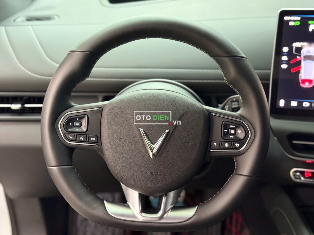 
													VinFast VF7 Plus 2025 lướt – 4000 km full														