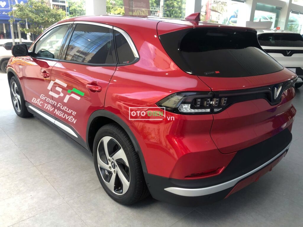 
													VinFast VF8 Eco 2023 cũ – 410000 km full														