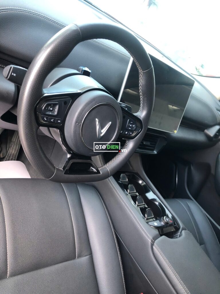 
													VinFast VF8 Eco 2023 cũ – 410000 km full														