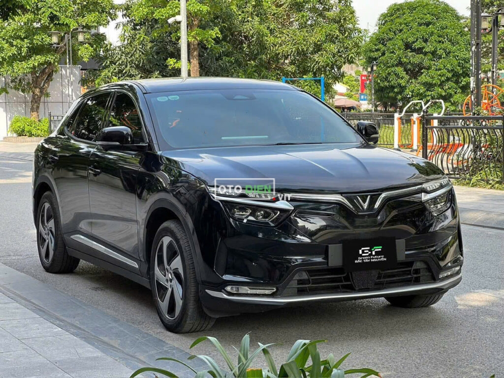 
													VinFast VF8 Eco 2023 cũ – 64000 km full														