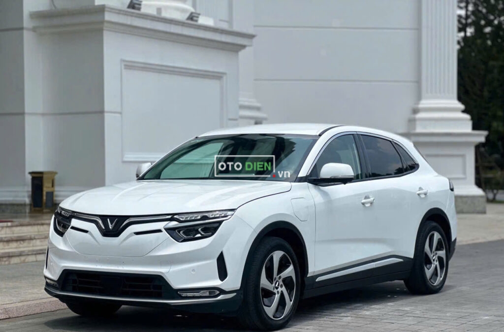 
													VinFast VF8 Eco 2023 cũ – 64000 km full														