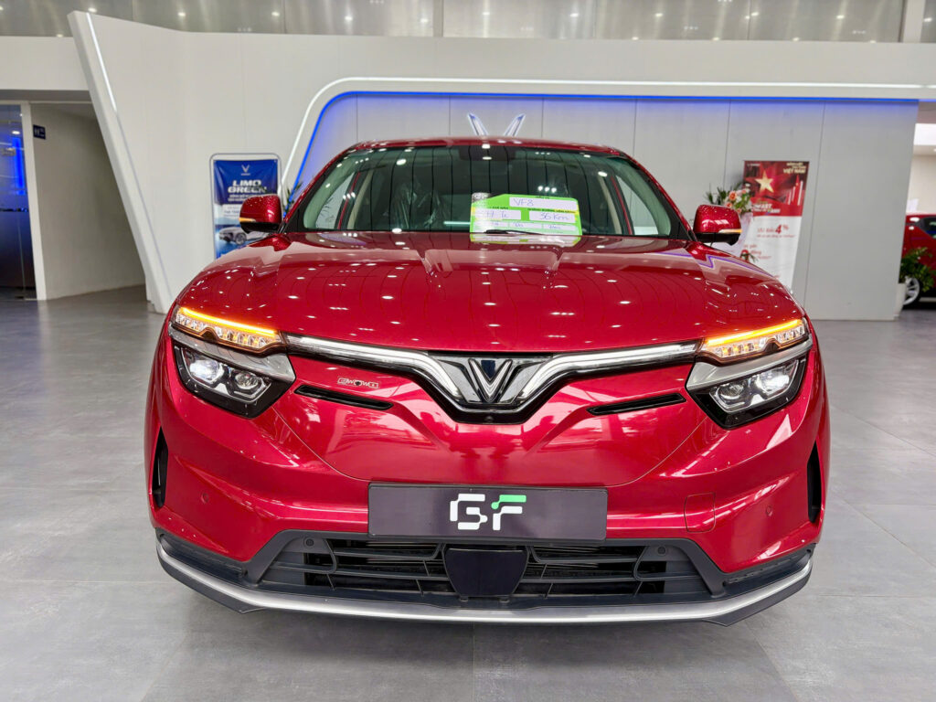 
												VinFast VF8 Eco 2024 – 15 km pin CATL bản cải tiến full												