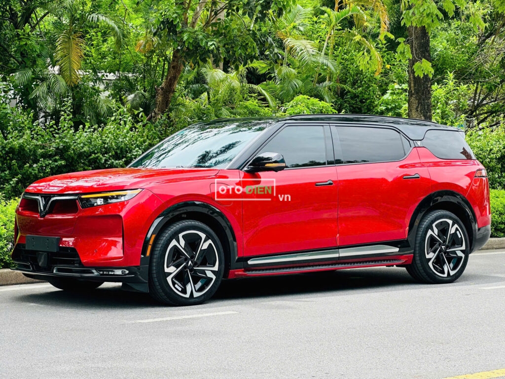 
													VinFast VF9 Plus 2023 lướt – 4000 km full														