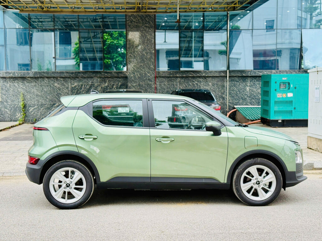 
													VinFast VF5 Plus 2025 mới full														